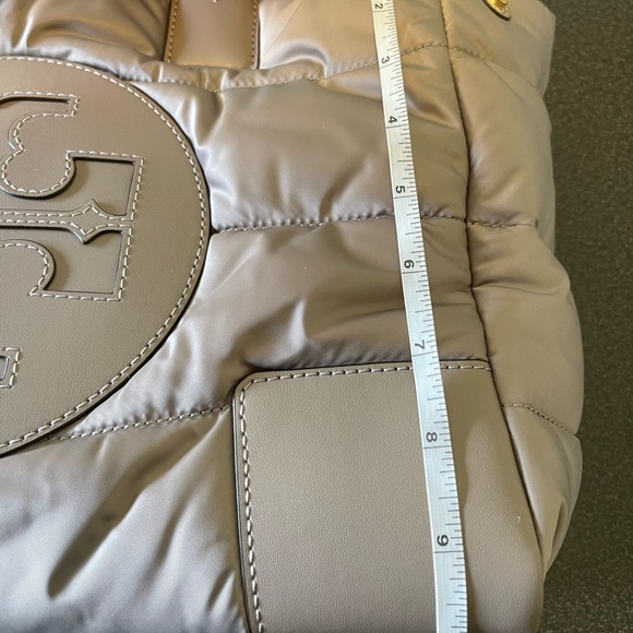Tory Burch Ella Puffer Tote - Picture 7 of 11